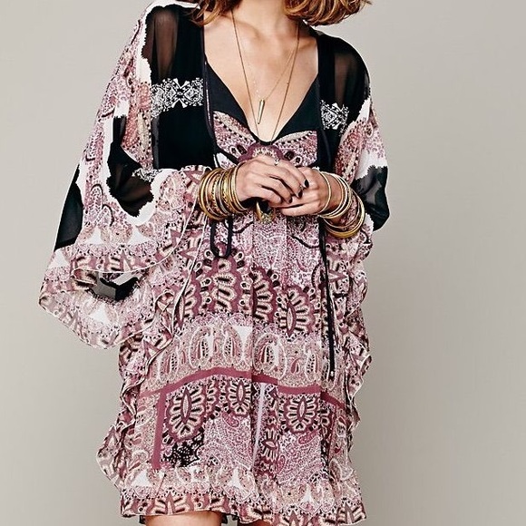Free People Dresses & Skirts - Free People Marla Dream Boho Paisley Chiffon Dress